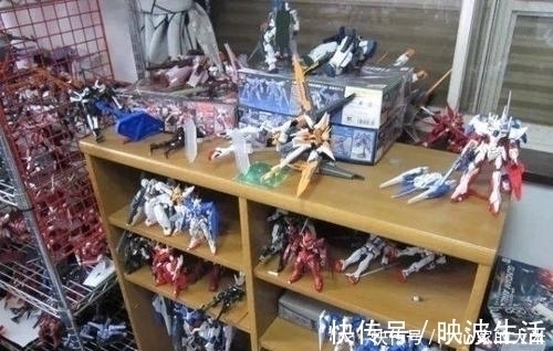 孩子|熊孩子被宅男打成骨折,只因手办被玩坏,网友:真的至于吗?