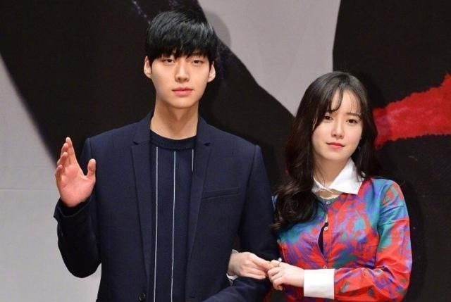 我们离婚了|韩综《我们离婚了》开播,离婚明星夫妻再次重聚,网友:想看双宋