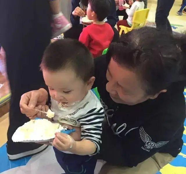 食物|儿科医生拉进“黑名单”的3种食物,孩子吃了个矮发育慢,赶紧改