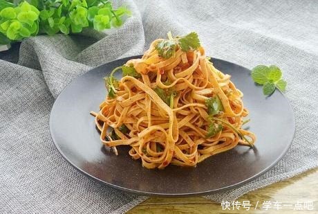 蛋白质是豆腐的3倍,花3块钱买两张简单一拌,清爽好吃还下酒