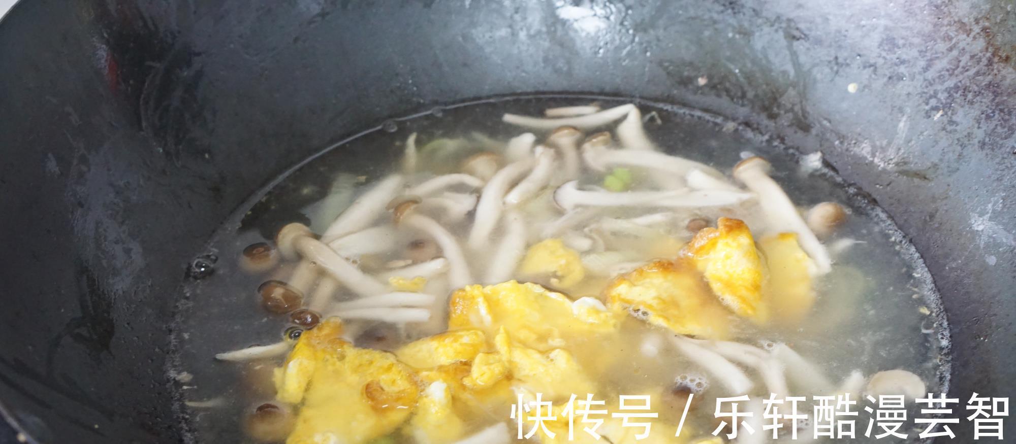 木耳菜|秋天这菜正鲜嫩，和它是绝配，营养比牛奶还高，孩子要多吃