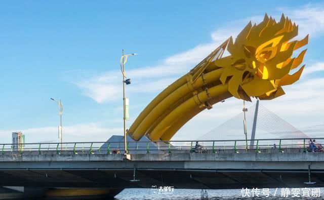 越南花1.5万亿,请美国人设计了一座龙桥,中国网友:冤大头