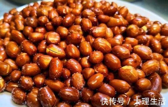 花生|炸花生米,记得不要直接去油锅,多加两步,花生酥脆可口又不新潮