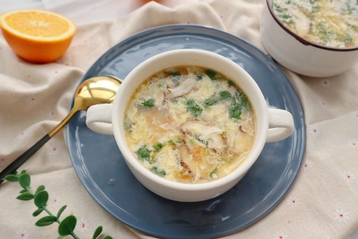 鸡蛋汤|秋天多给家人喝山药鸡蛋汤,健脾养胃,尤其孩子要多喝