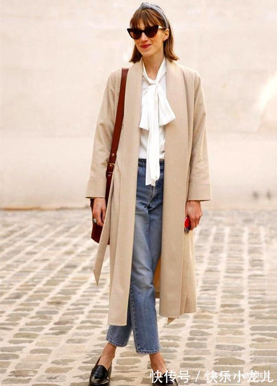 女人|想让整个秋季时髦起来,风衣穿法得有新点子,这样才能更时尚