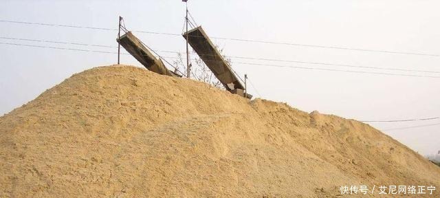 营养土还在花钱买?几种东西“掺一点”,土壤“肥得流油”!