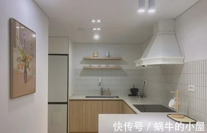 阳台上|晒她82平小户型，厨房修改了5次，卧室却一稿即过！太好看了