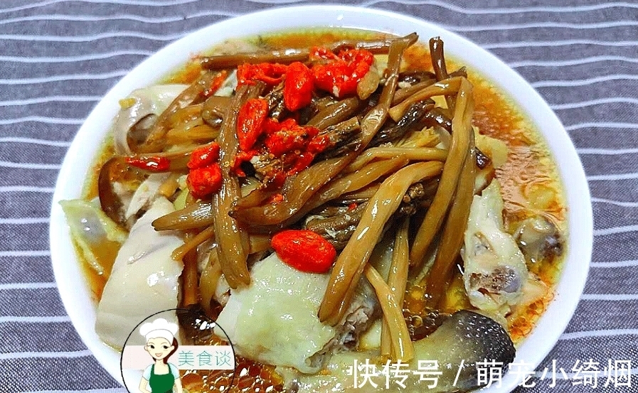 香极|这菜蒸一蒸就好，香极了，没有油烟，又鲜又营养，好吃停不下筷子