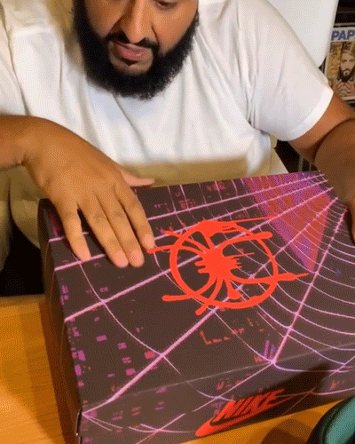 文化|一个鞋盒卖2000块！炒鞋盒成潮流文化 ？