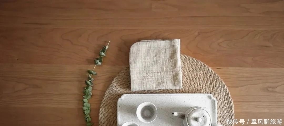 客厅|89㎡的小小公寓,住了三代人,一点都不拥挤,看完布局后,惊艳了