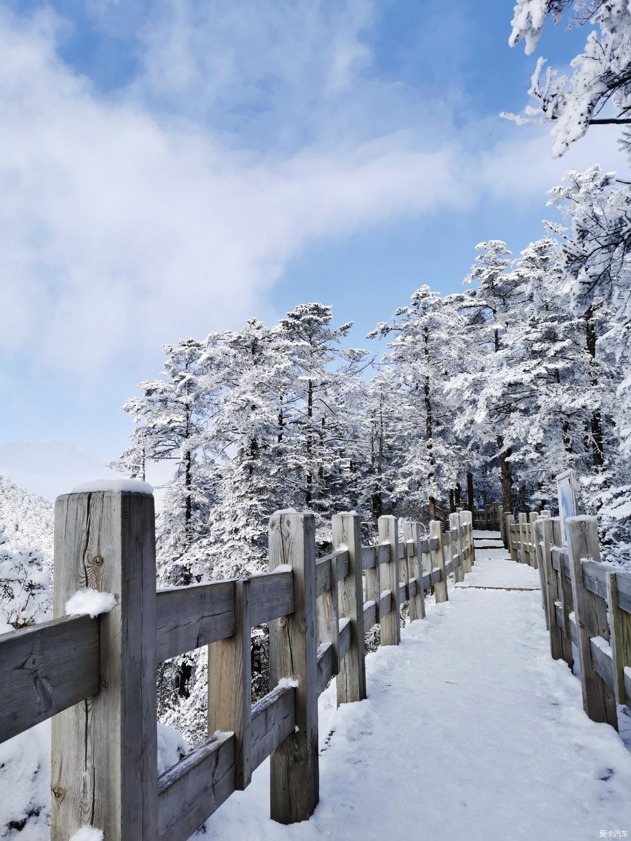 西岭雪山犹如仙境