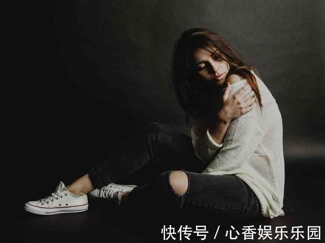 一线城市|“我月薪三万,给一万给我妈养老,有错吗”“她没养过我”