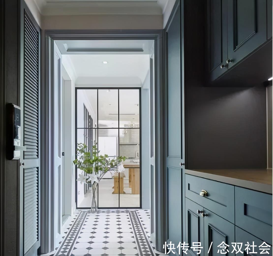 客厅|她家118㎡新房，一入户就把人迷住，全屋干净整洁到令人羡慕，美
