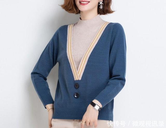 女人|女人打扮的漂亮点,冬天建议多穿这样的针织衫,洋气又时尚