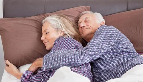 长寿|过了60岁,要想被长寿青睐,必须戒掉这件事,不是烟酒也不是熬夜