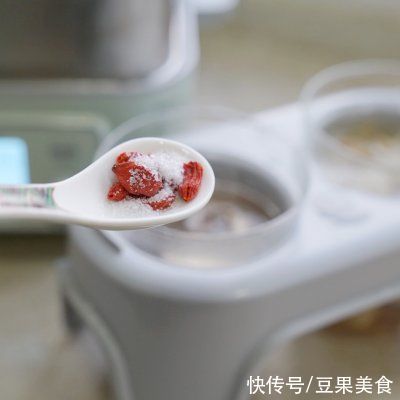 简单易做的黑麦仁牛排骨汤，让人吃了还想吃