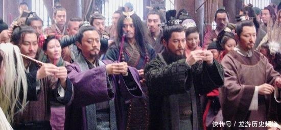 争权|水浒传中吴用的真实面目梁山上争权斗势,到最后连自己都不放过