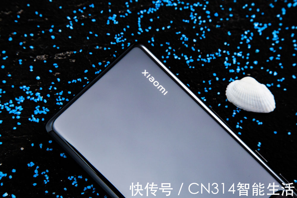 哪吒|小米MIX4首发深度评测:时隔三年的回归,带来了哪些感动?