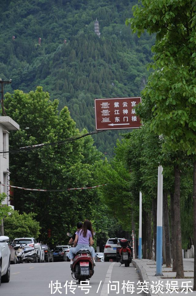 陕甘川交界有座神秘“边城”，美女很多，人口密度之高吓到初访者