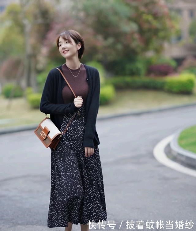 阔腿裤 今秋火了一种风格,叫“温柔风”穿搭,时髦气质,充满高级感!