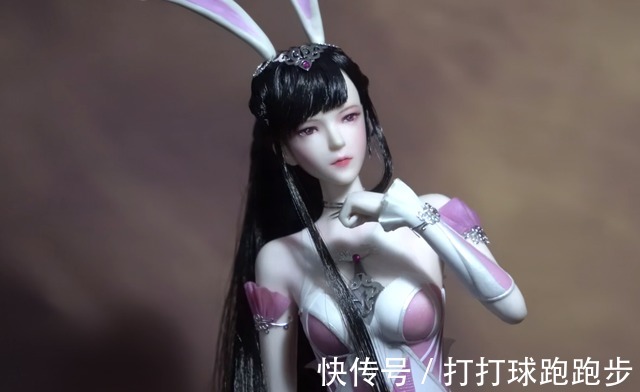 身材比例|《斗罗大陆》小舞手办来了,仙女造型绝美,一双大长腿太亮眼