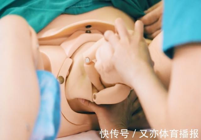 疼痛|顺产生娃到底疼在哪儿?助产士模拟接产全程,熬过来的都是女战士