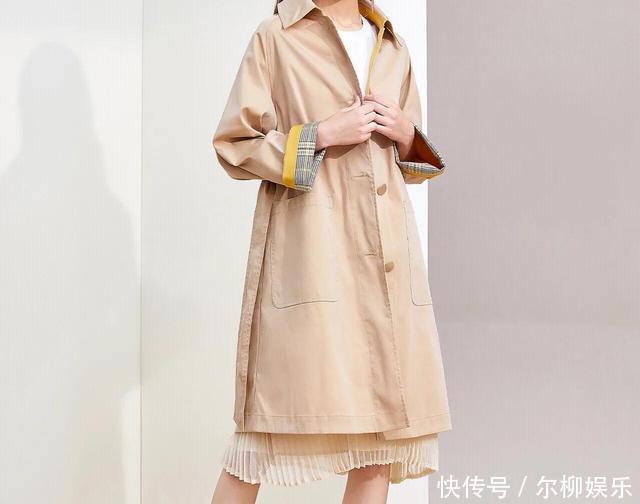 春季风衣选择的三个小技巧,让你把风衣穿出温暖和时尚
