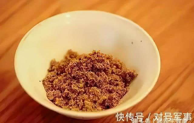 桂圆肉|10月吃龙眼,顶过老母鸡!龙眼这样用,气血足、睡眠好、脾胃强