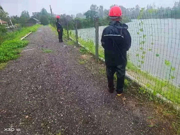 塘坝|应对台风“烟花”，岚山在行动