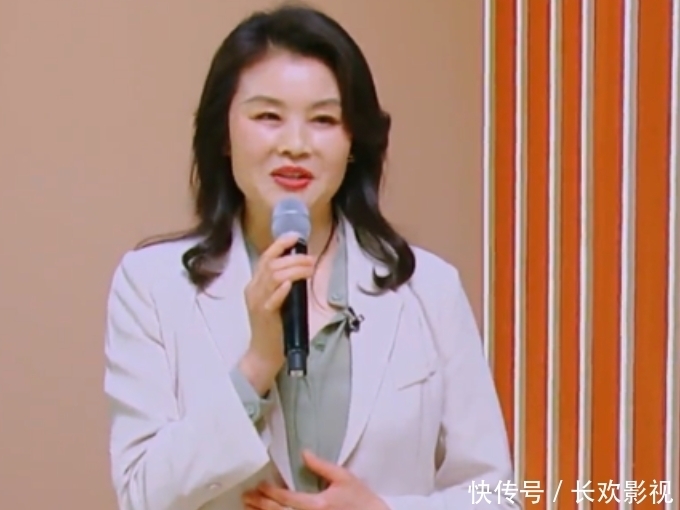 演员的诞生|娱乐圈“母凭女贵”?蓝盈莹妈妈2分钟的镜头,其他妈妈足足7分钟