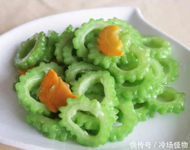 想长寿先养肝,多吃3种食物,补气养血,滋润肌肤,早吃早好