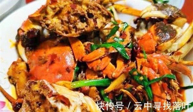 大闸蟹|蒸大闸蟹时，最忌直接上锅蒸，多加这一步，螃蟹鲜嫩入味不流黄！