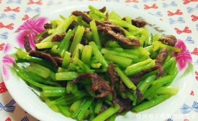 淀粉|做炒牛肉,别只会用淀粉腌,学会大厨3个小技巧,牛肉嫩滑不柴