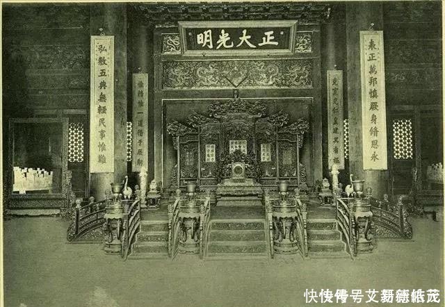 三大殿|古今对比：100年前的故宫原貌，和今天有何不同？