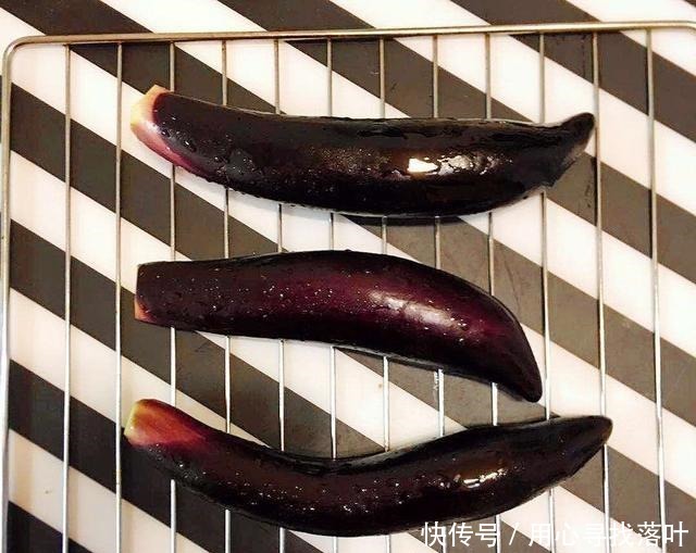 解决不了|没有什么是一次烧烤解决不了的,如果有一个,那么两个