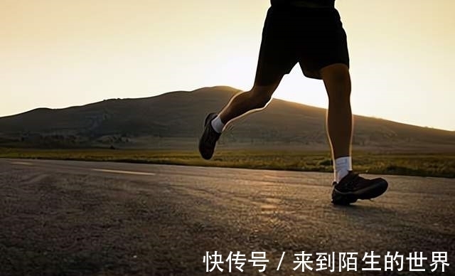 中枢|我们在思考时，脑海里出现的声音是谁的？