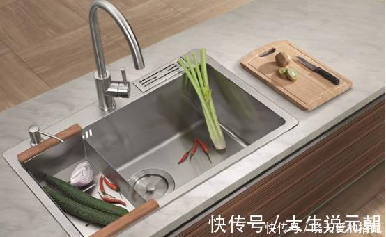 石英石|越来越多人厨房不装不锈钢水槽了,如今回家都装这种,太聪明了