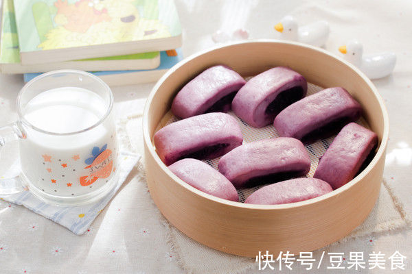 吃了紫薯夹心手指包忘不掉，家人香的受不了