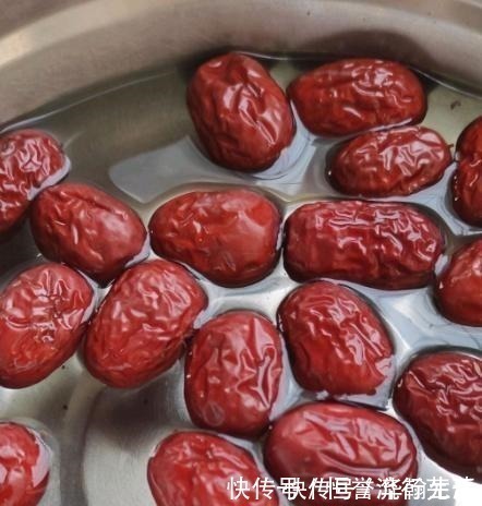 常吃|红枣和“它”搭配,金子都不换,气血双补,中年女性要常吃