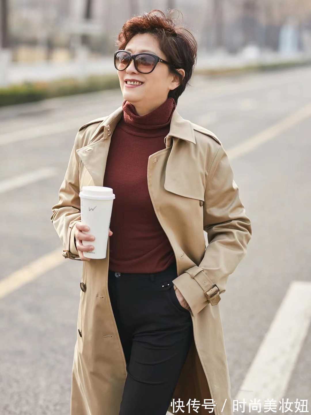 衣品 60岁妈妈身材微胖长相平平,靠穿搭打造高级气质,太会穿了