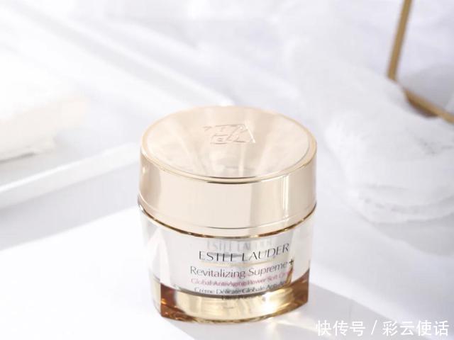 抗老效果等于换脸40+一样不用硬凹少女感,紧致肌肤一步到位!