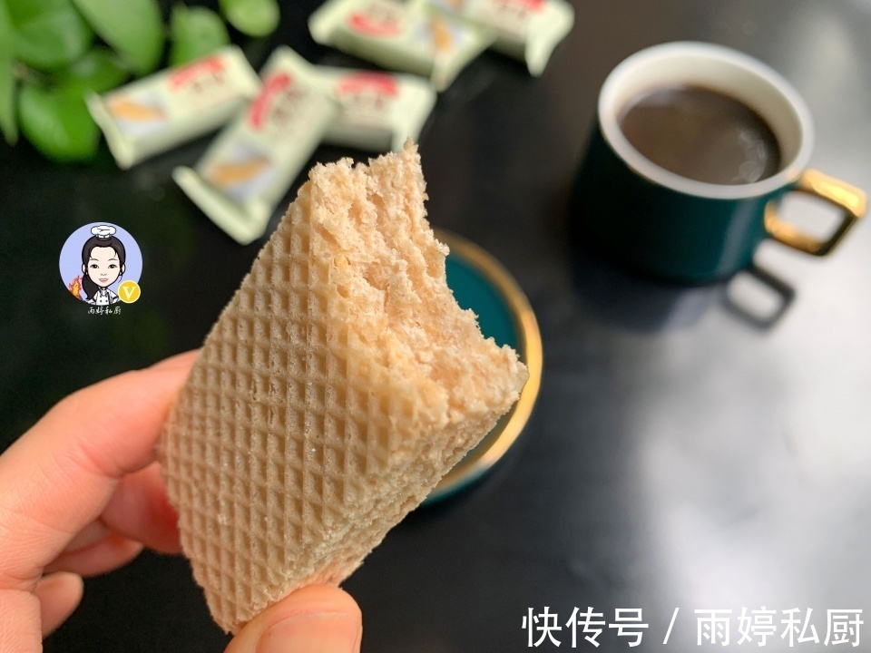 好吃|别“忽略”！这5款零食看着“不起眼”，却好吃解馋，量大又便宜