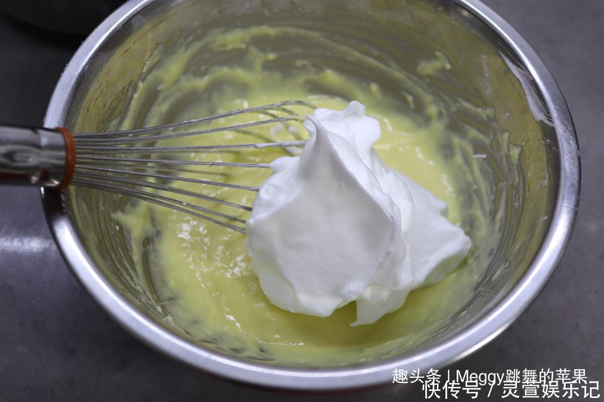 分钟|没有烤箱也能做出小甜点,3分钟出锅,酥脆香软,早餐零食吃不够