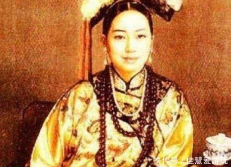 照片|慈禧照片被还原年轻时，对比她五世外孙女照片，网友：原来真这么