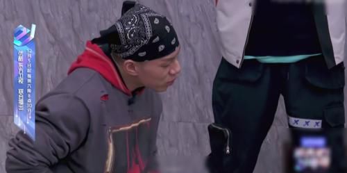 符龙飞卡斯柏针锋相对，留意刘维的做法，救场也太及时了！