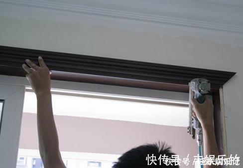 安装|万万不要让木工这样安装木门,后悔我家不懂装错,入住后麻烦不断