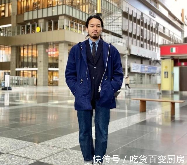white 到底是什么人,敢穿白皮鞋!