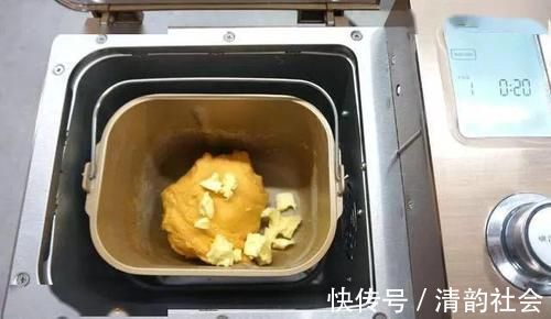 面包|用苹果当馅做的美食,我和孩子尝一口后抢着吃,天天吃也不够