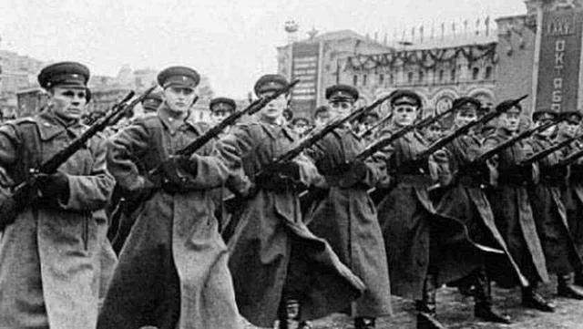 德军|二战中,德军打了列宁格勒882天,为何最终却没能打下来?