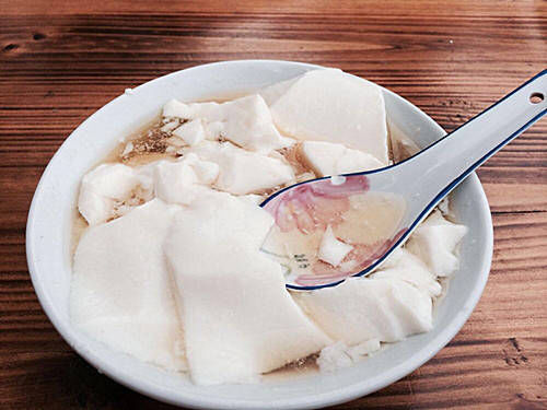 它才是天然“黃體酮”，隔三岔五吃一點，皮膚絲滑嫩白，消痘痘